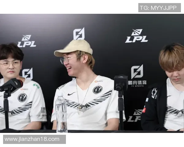 青年赛点评：IG战队展现强大实力与团队默契的精彩表现